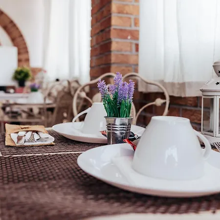 Erasi Guest house